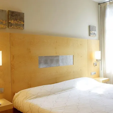 Hotel Sant Roc Solsona Exterior foto